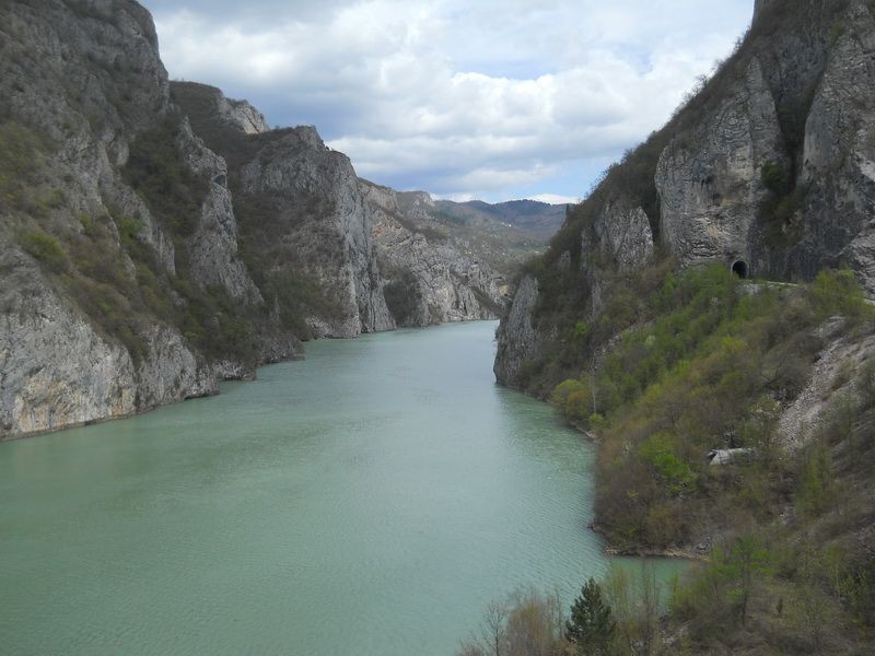 Drina&#x20;odmah&#x20;ispod&#x20;mesta&#x20;gde&#x20;je&#x20;Lim&#x20;ljubi